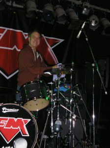 Well ~ they've got to be shiny for a polished performance! #loveit