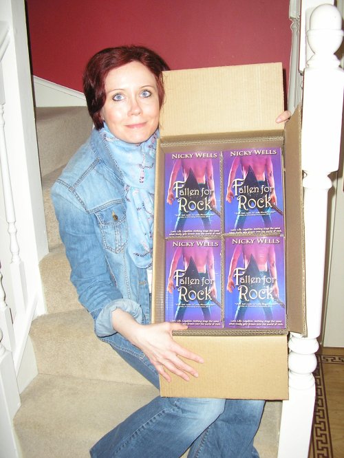 Romance with rock stars ~ Fallen for Rock releases on 30 June 2014!