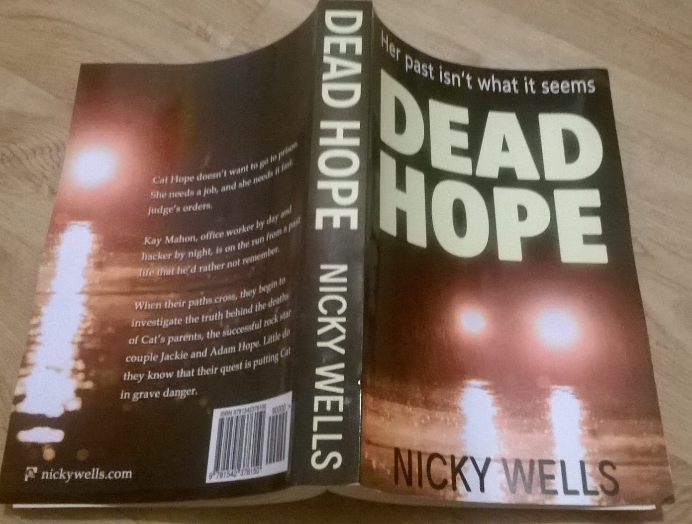 dead-hope-paperback-view